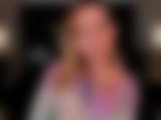 Live cam show with MollySunders - Bedroom Blonde Hair on Camsoda