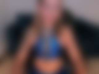 Live cam show with MollySunders - Big Ass on Camming Site