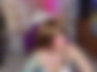 Live cam show with Saramoon97 - Flashing on xDating