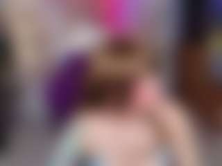 Live cam show with Saramoon97 - Flashing on testsause.com