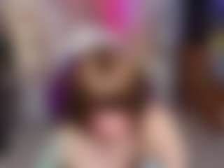 Live cam show with Saramoon97 - Red Hair Shaved Pussy on thefappeningchat.com