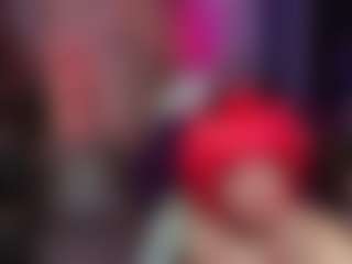 Live cam show with Saramoon97 - Red Hair Fetish on Camsoda
