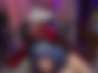 Live cam show with Saramoon97 - Bikini on Camsoda