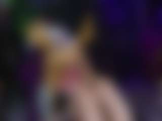 Saramoon97's Live Sex Cam Show