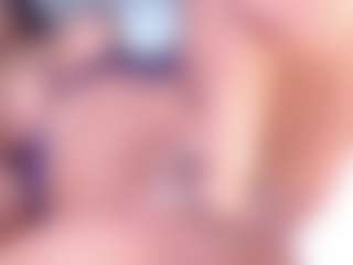 Live cam show with Squirtdoll - Asian Public on CamClone