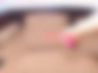 Siaran langsung penampil webcam MILF YourBustyKatty