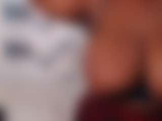 aurora's Live Sex Cam Show