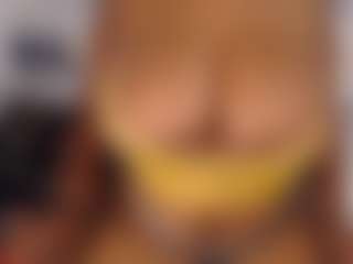 aurora's Live Sex Cam Show