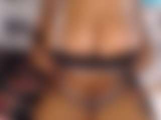 aurora's Live Sex Cam Show