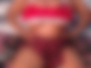 Live cam show with aurora - Tease Black on Camsoda