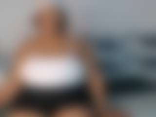 Live cam show with SEBUbigass - Moaning on AdultVida.com