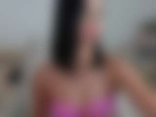 Live cam show with ANA SOFIA - Oil on Streamer API