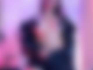 ehily-ts's Live Sex Cam Show