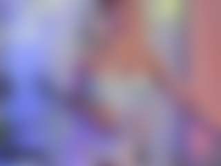 ehily-ts's Live Sex Cam Show