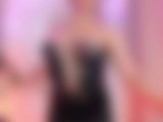 ehily-ts's Live Sex Cam Show