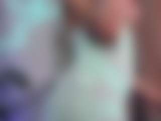 ehily-ts's Live Sex Cam Show