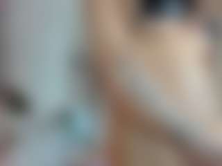 ehily-ts's Live Sex Cam Show