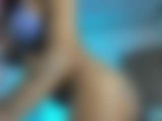 ehily-ts's Live Sex Cam Show