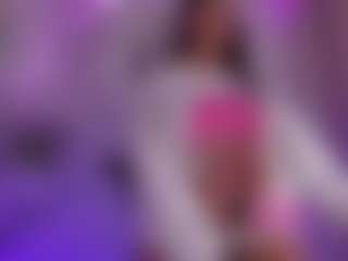 ehily-ts's Live Sex Cam Show