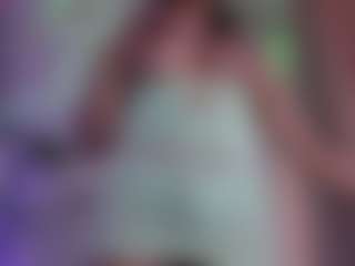 ehily-ts's Live Sex Cam Show