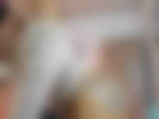 ehily-ts's Live Sex Cam Show