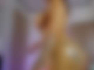 ehily-ts's Live Sex Cam Show