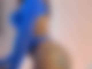 ehily-ts's Live Sex Cam Show
