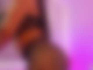 ehily-ts's Live Sex Cam Show