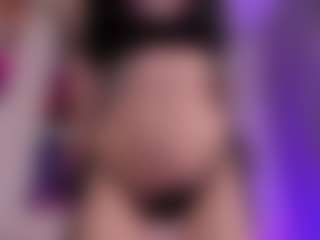 Live cam show with LuckySexyDoll - Blue Eyes on Gym Cam Girls