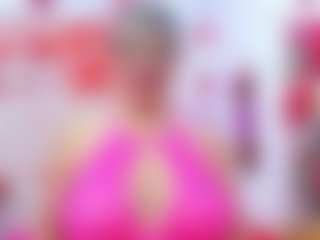 Live cam show with Celeste Lincon - Anal on SquirtSoMuch