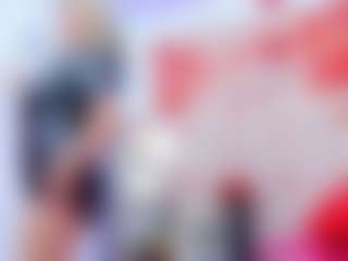 Live cam show with Celeste Lincon - Blonde Hair on makecum.org