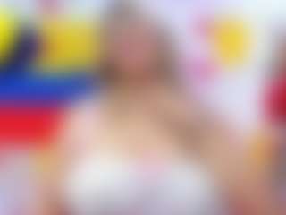 Live cam show with Celeste Lincon - Dildo on SquirtSoMuch