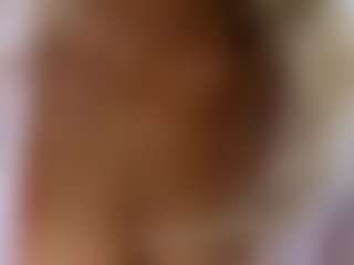 Celeste Lincon's Live Sex Cam Show
