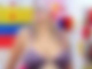 Live cam show with Celeste Lincon - Granny on fapnchat