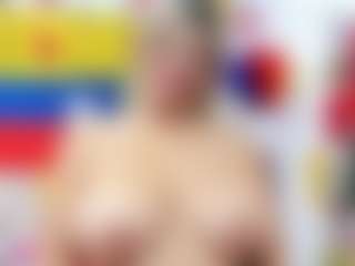 Live cam show with Celeste Lincon - Granny Blonde Hair on infinitiblacc.com