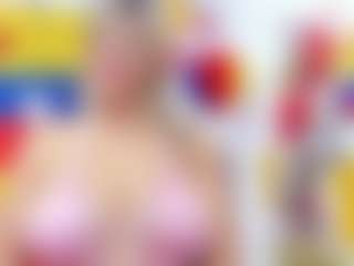 Live cam show with Celeste Lincon - Granny Blonde Hair on numayanayam.club