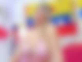 Live cam show with Celeste Lincon - Latina MILF on Uber Horny | colombia