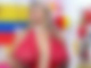 Celeste Lincon MILF webcam performer live streaming