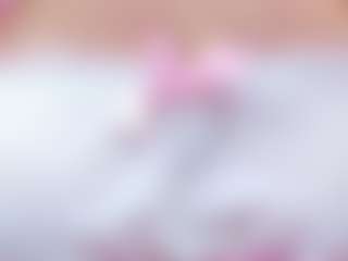 Live cam show with Celeste Lincon - Granny Big Ass on Mixed Magazine Live