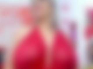 Live cam show with Celeste Lincon - Latina Mature on Camsoda | colombia
