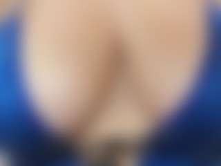 Live cam show with Celeste Lincon - Show on Camsoda