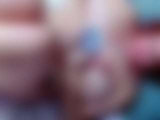 annejulienne's Live Sex Cam Show