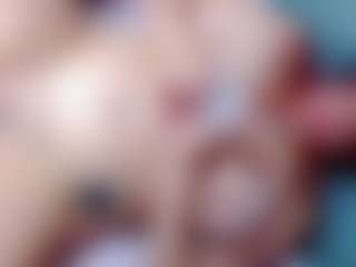 annejulienne's Live Sex Cam Show