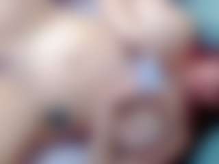 Live cam show with annejulienne - Asian MILF on Camsoda