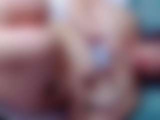 Live cam show with annejulienne - Strip Asian on Camsoda