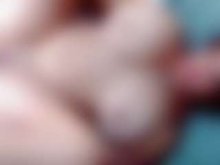annejulienne's Live Sex Cam Show