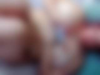 Live cam show with annejulienne - Asian Squirt on Gym Cam Girls