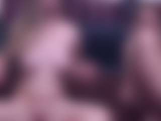 BlondeDolls's Live Sex Cam Show