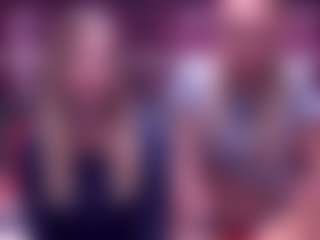 Live cam show with BlondeDolls - Flashing on alttransgirls