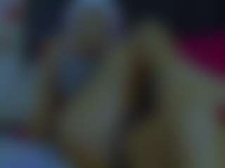 Live cam show with Evangeline2604 - Muscle on Streamer API